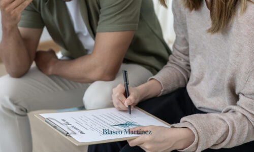 ¿Cuánto tarda un divorcio en España? Plazos legales y factores que pueden acelerarlo